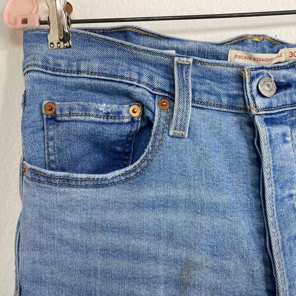 Levi Ribcage Straight Ankle Women Jeans Size 30 Button Front Med Wash Distressed - Picture 3 of 16